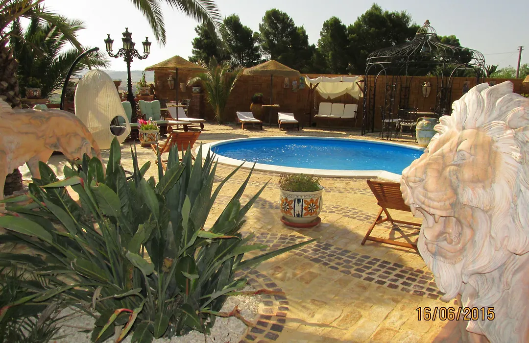 Agriturismo Reggia Saracena-1